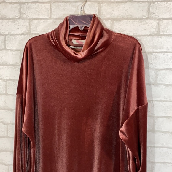 Urban outfitters evie velvet turtleneck dress size small - Picture 3 of 12